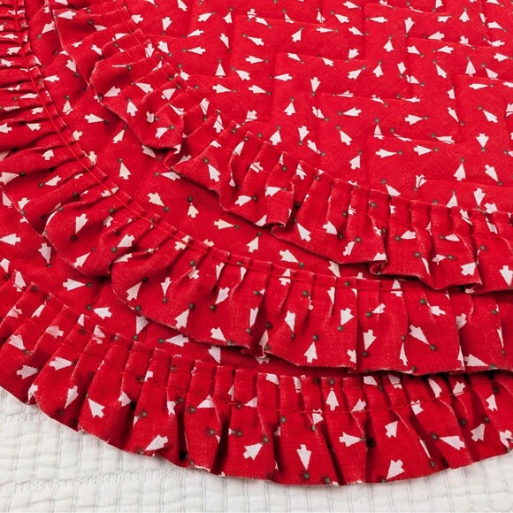 Vintage Quilted Christmas Tree Placemats Ruffled Edge Oval Set of 3 Red White - Picture 4 of 8
